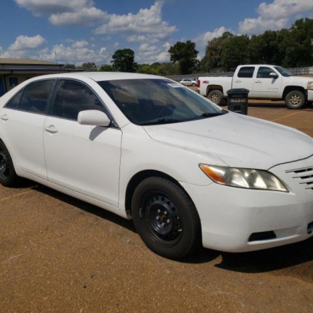 Meet your Posher, Victor